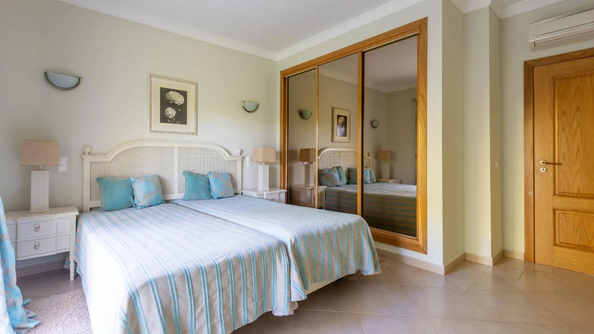 Lote 50 At Boavista Resort Lagos Villa